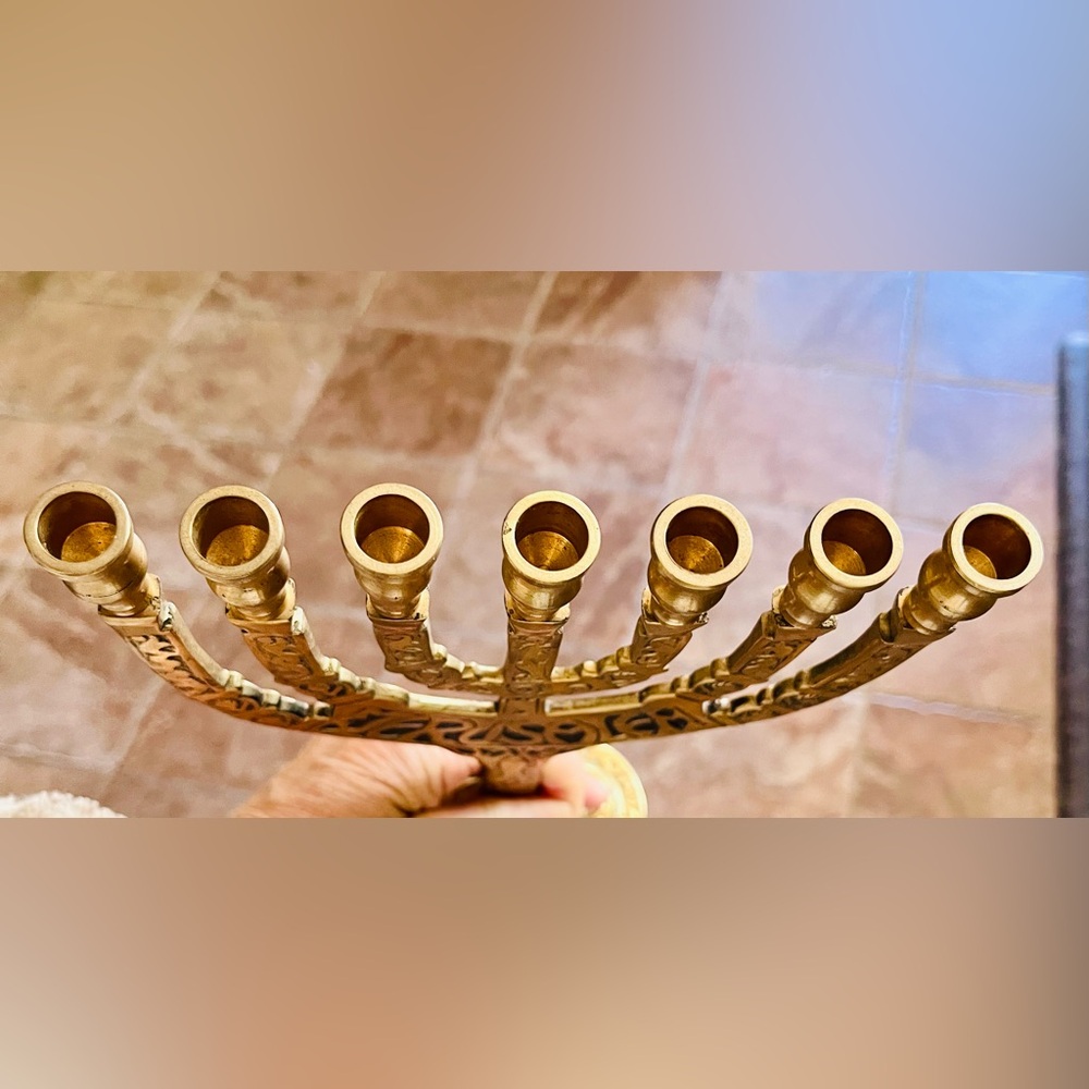 Elegant Jerusalem Heavy Solid Brass 11 Inch High Menorah 7 Branches - Picture 7 of 9